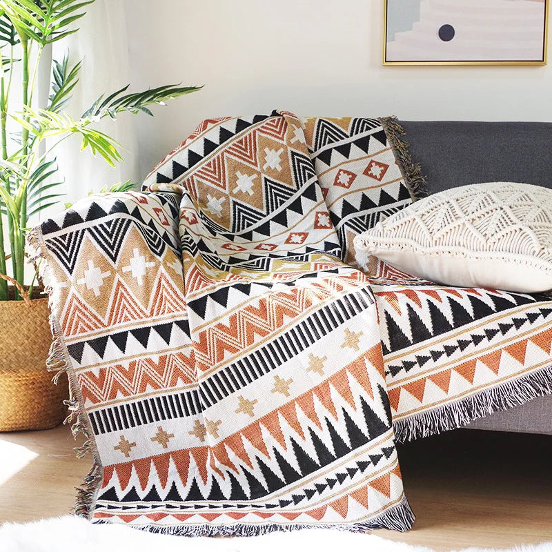 NordicLoom Plaid Throw Blanket
