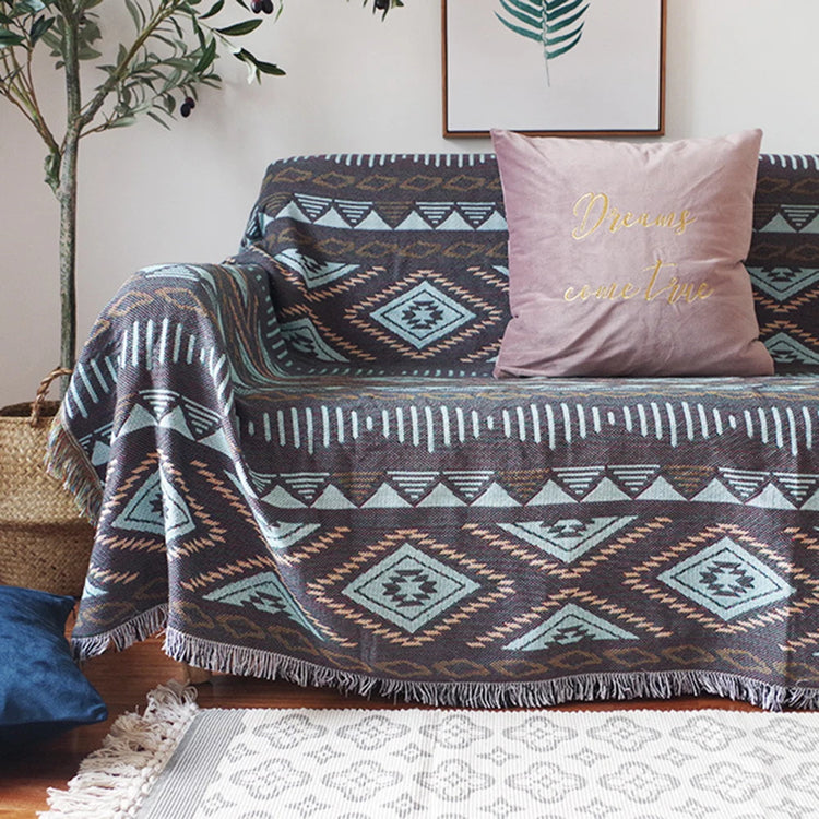 NordicLoom Plaid Throw Blanket
