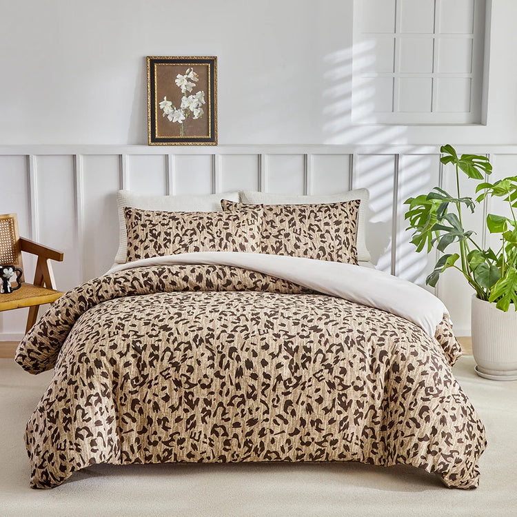 WildLuxe Leopard Duvet Set