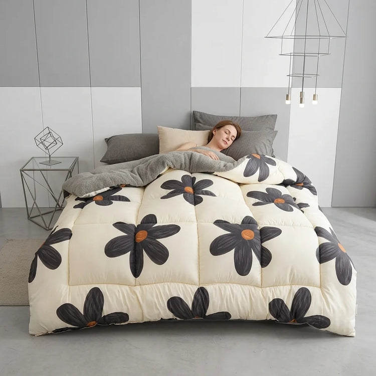WarmCloud™ Plush Comforter