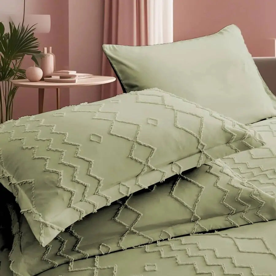 7 Pieces Pink Striped Cut Tufted Comforter Sets Queen, 100% Microfiber, Soft, Comfortable And Lightweight Summer Bedding Set, Ho