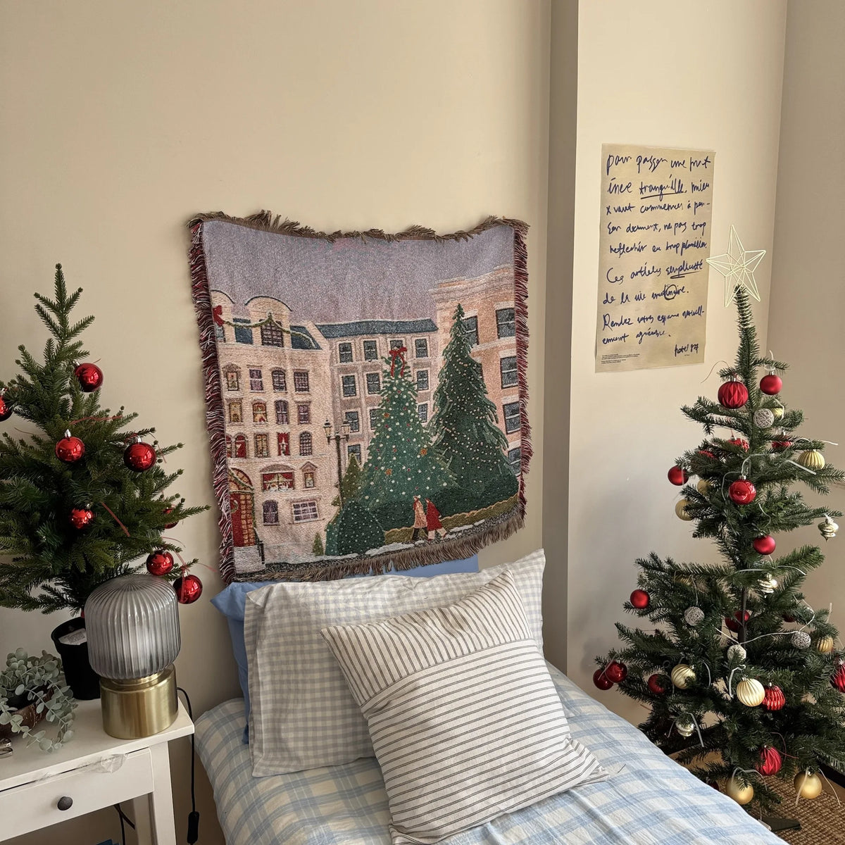 VistaWeave Nordic Tapestry Throw