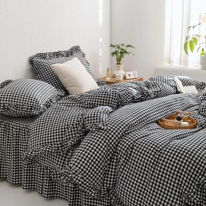 WilloPillow NoirCheck™ Plaid Bedding Set